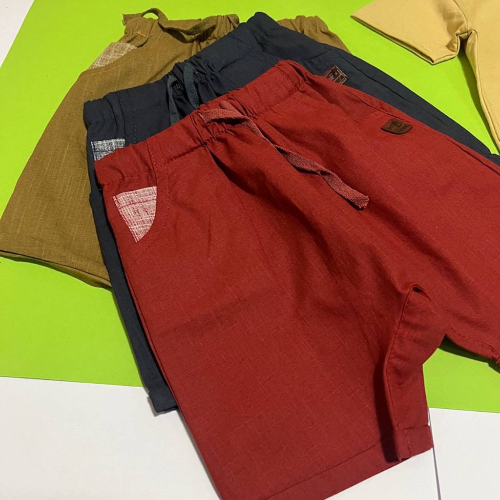 تیشرت شلوارک شیر
