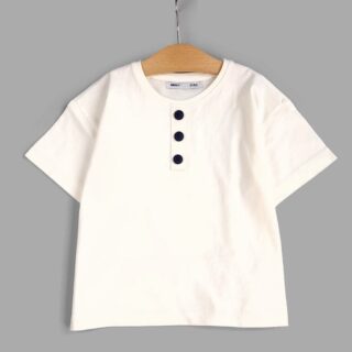 تیشرت سفید سه دکمه
